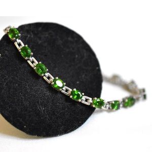 Elegant Natural Green Gemstones Silver Tone Link 6" Tennis Y2K Glam Bracelet